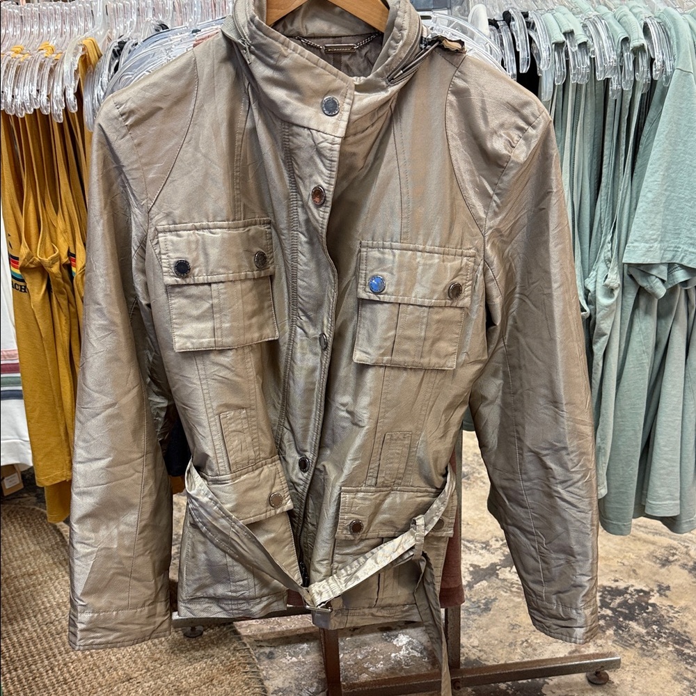 Burberry With Packable Hood Beige Jacket